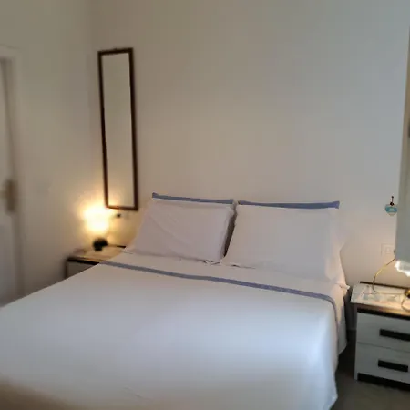 Affittacamere Antonella 招待所 蒙特罗索阿尔马雷