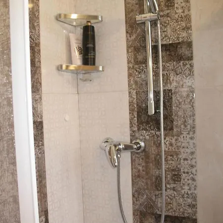 Affittacamere Antonella 招待所 蒙特罗索阿尔马雷